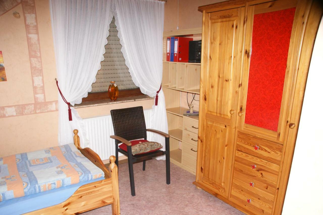 Konken Ferienwohnung Hotz المظهر الخارجي الصورة